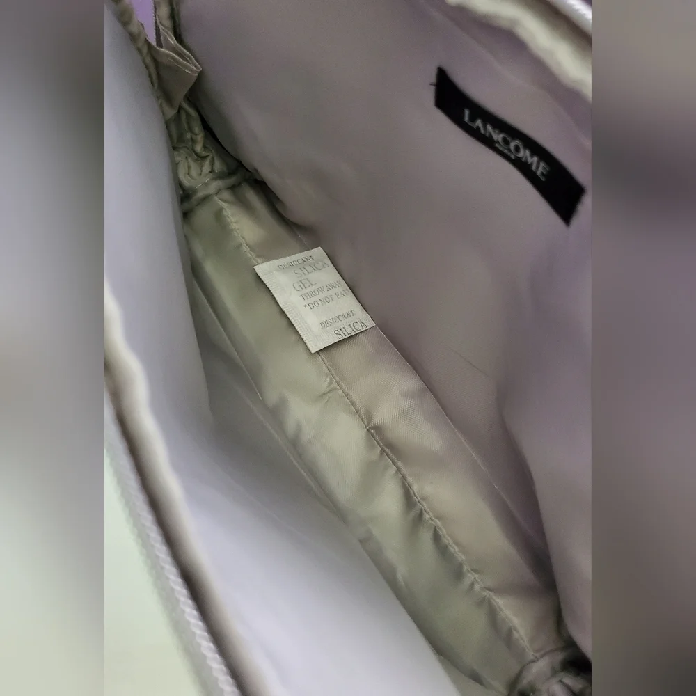 LANCÔME Reflective Silver Cosmetics  Case/Makeup Bag